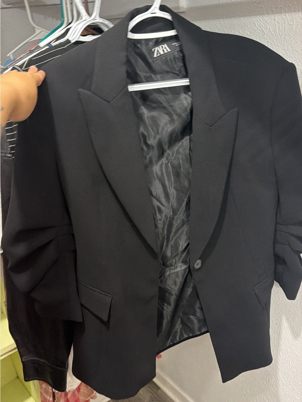 ZARA Black Single-Button Peak Lapel Blazer